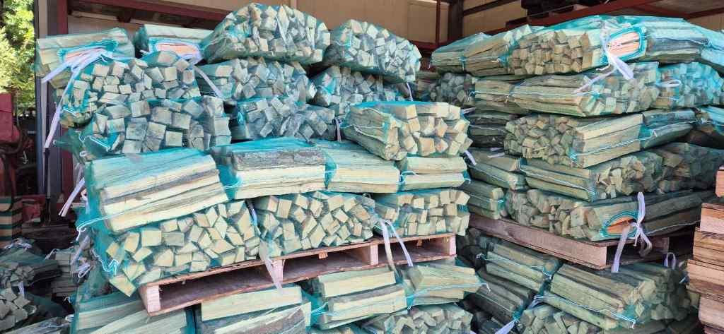 캠핑용장작사진.jpg